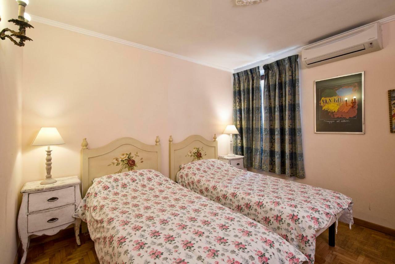 Apartment Governo Vecchio Roma Exterior foto